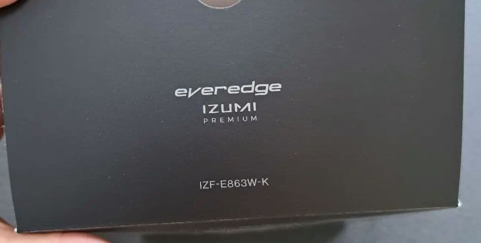 IZUMI｜イズミ 往復式6枚刃シェーバー everedge（エバーエッジ）