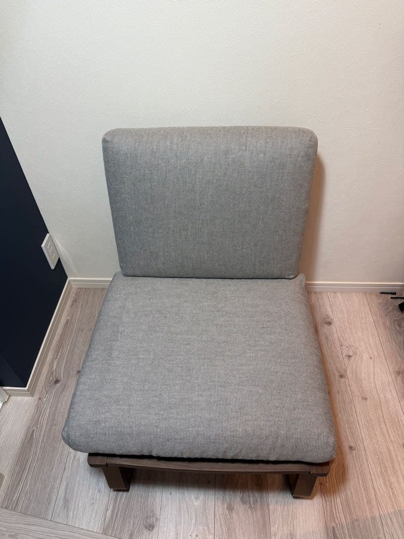 かりんリビングでもダイニングでもつかえるソファチェア　2脚セット肘掛付