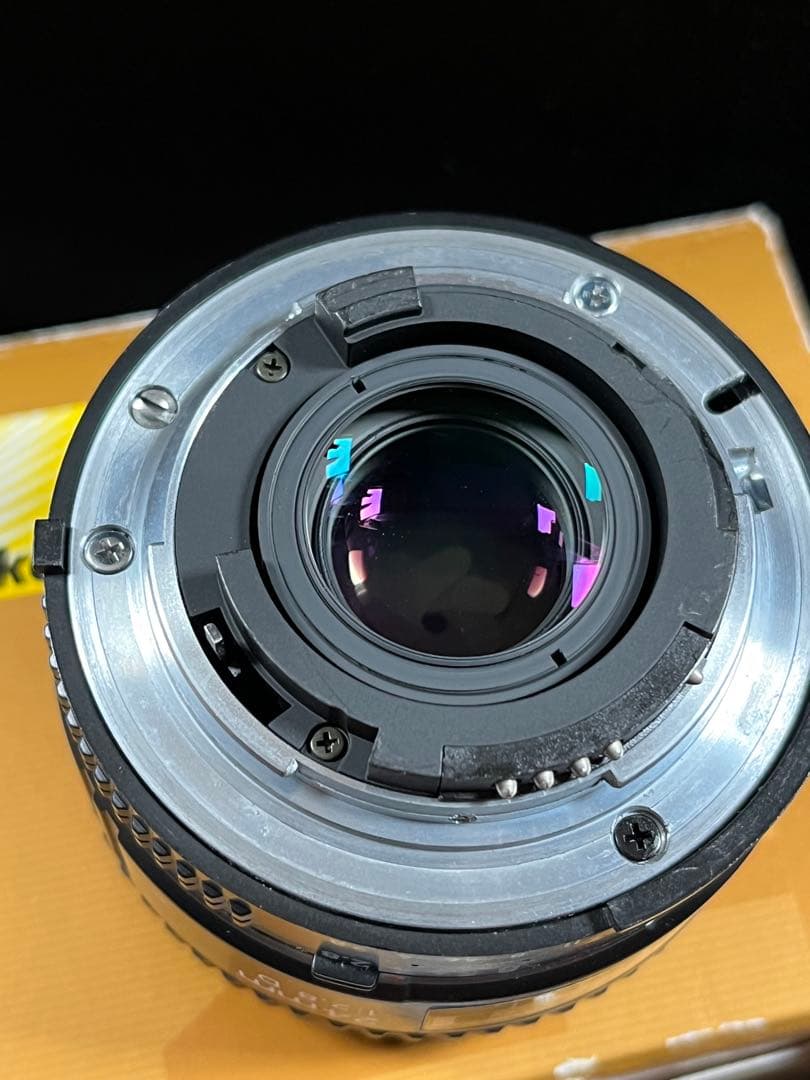 ニコンAF NIKKOR 24mm f2.8D