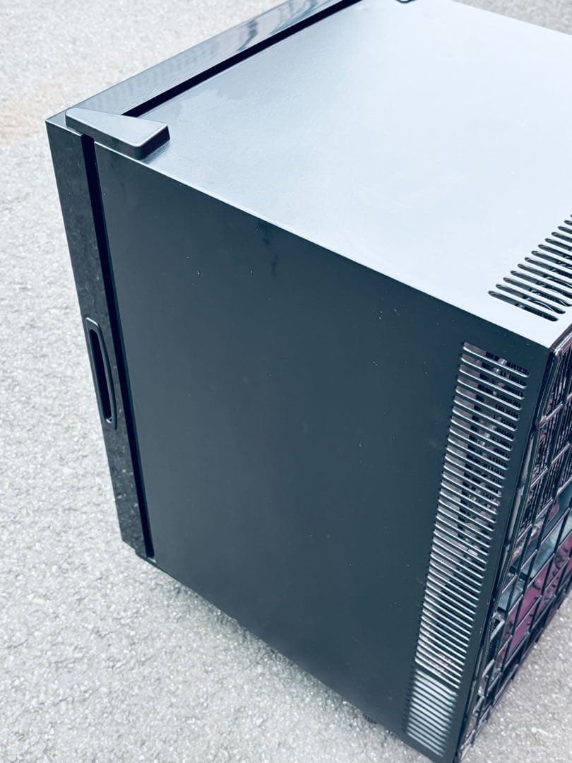 美品／WRH-M140G 40L ミラーガラス１ドア冷蔵庫