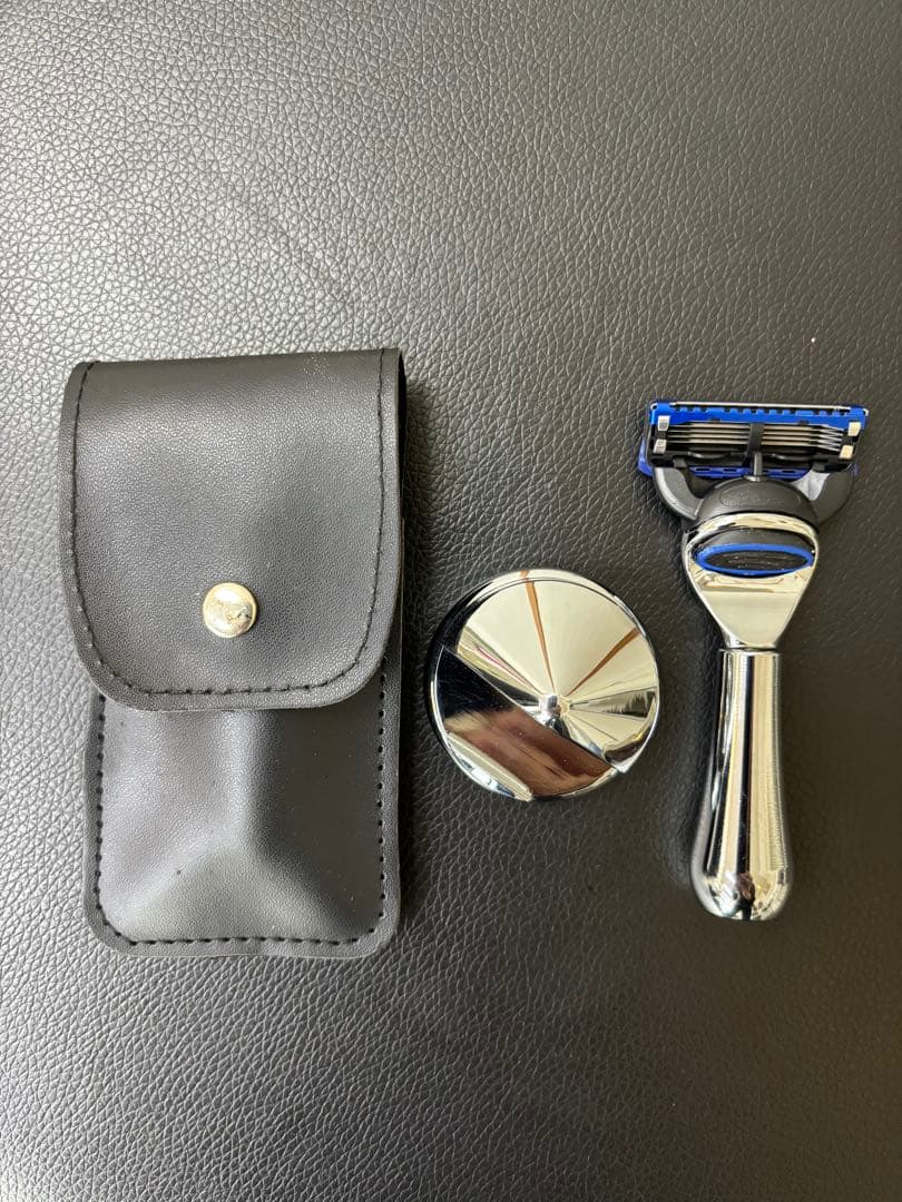 ラスト1 マイクロマッハ5 廉価版 ＆台座　ジレット レザー 剃刀　カミソリ