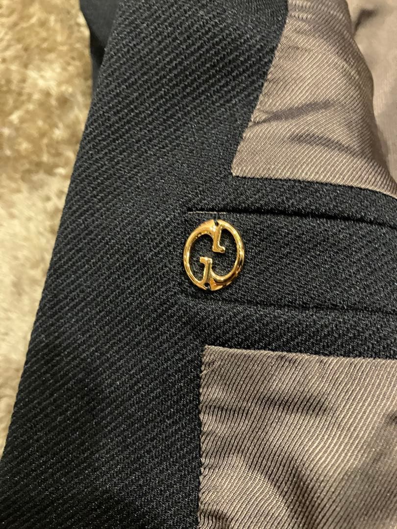 グッチ　GUCCI セットアップ　パンツスーツ　黒　ブロンズ　サイズ40