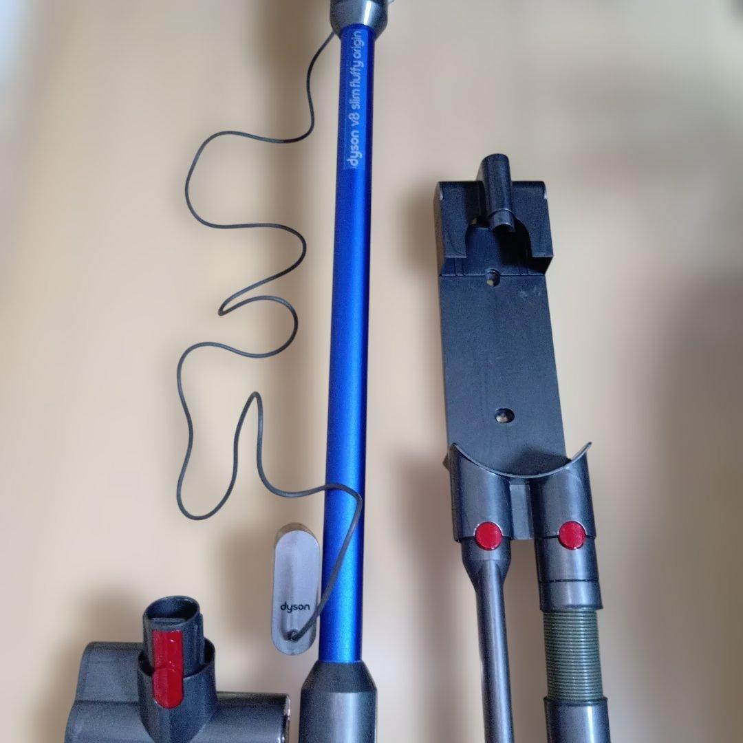 送料込　極美品V8 SV10 スティック&ハンディ バッテリー新品同様41分稼働