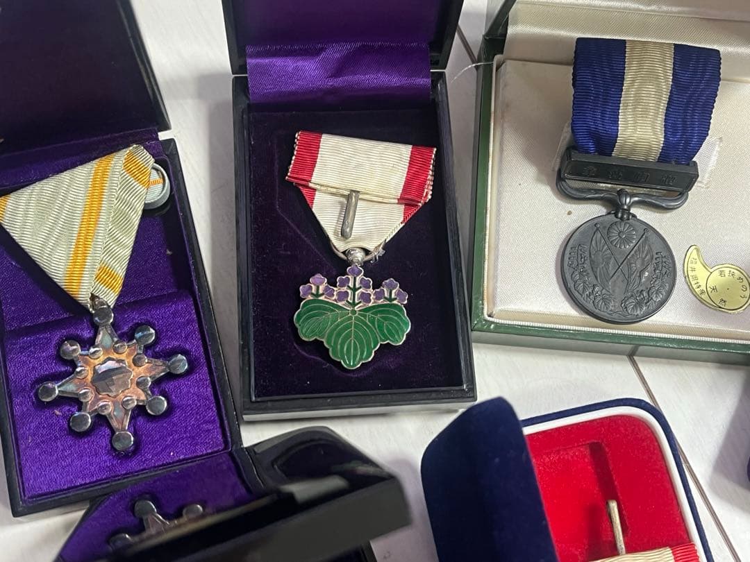 勲八等瑞宝章 勲章 徽章 旧日本軍 まとめ売り