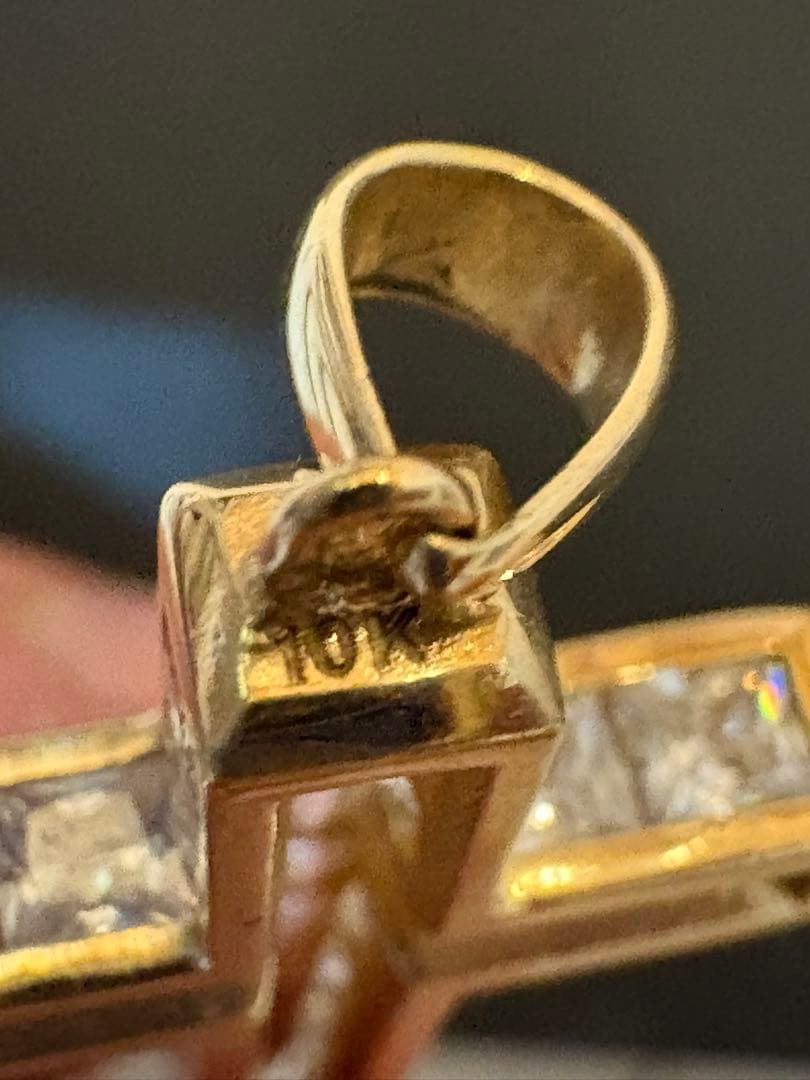 AVALANCHE クロスペンダント 10K