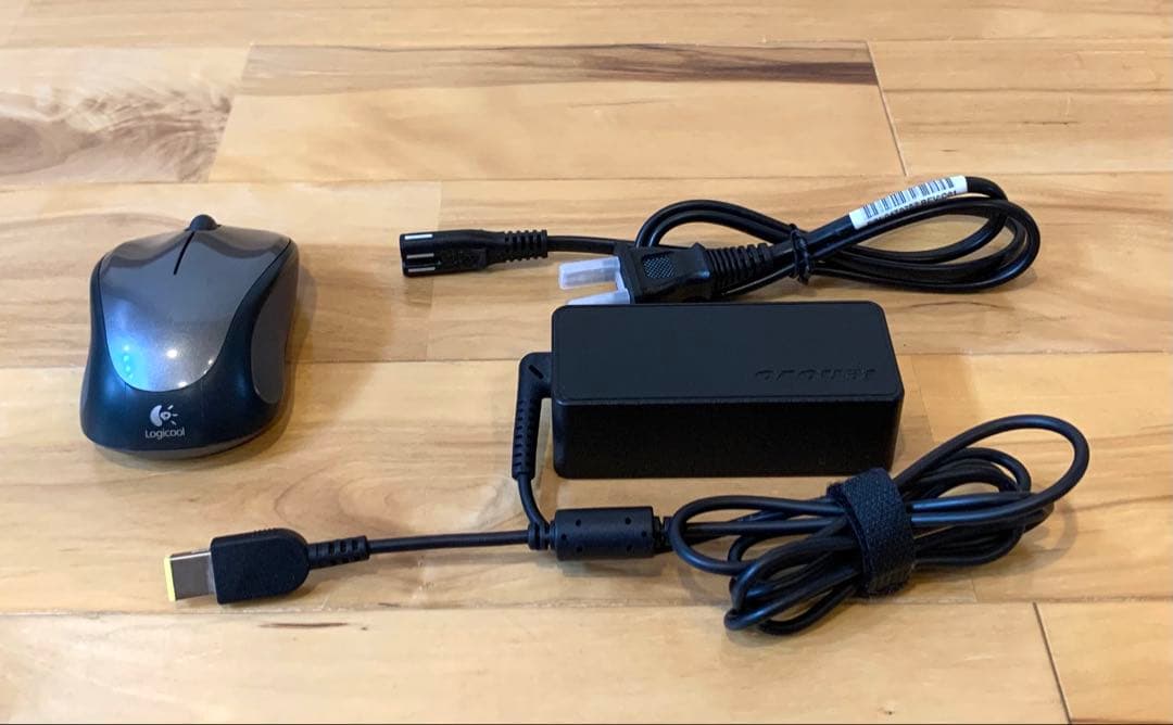 Lenovo ThinkPad E570 ノートPC おまけのマウス付き