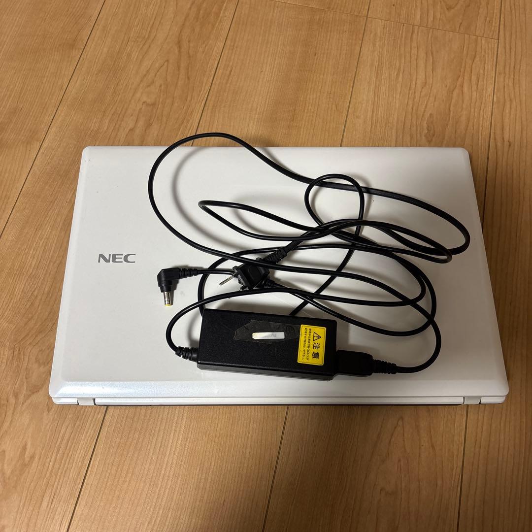 NEC ホワイト　ノートPC パソコン