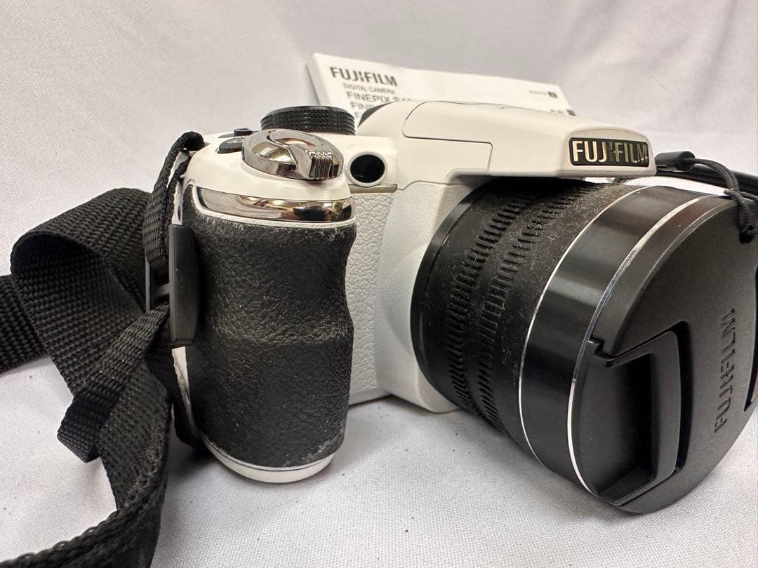 FUJIFILM FinePix Sシリーズ デジカメ 付属品あり 動作未確認