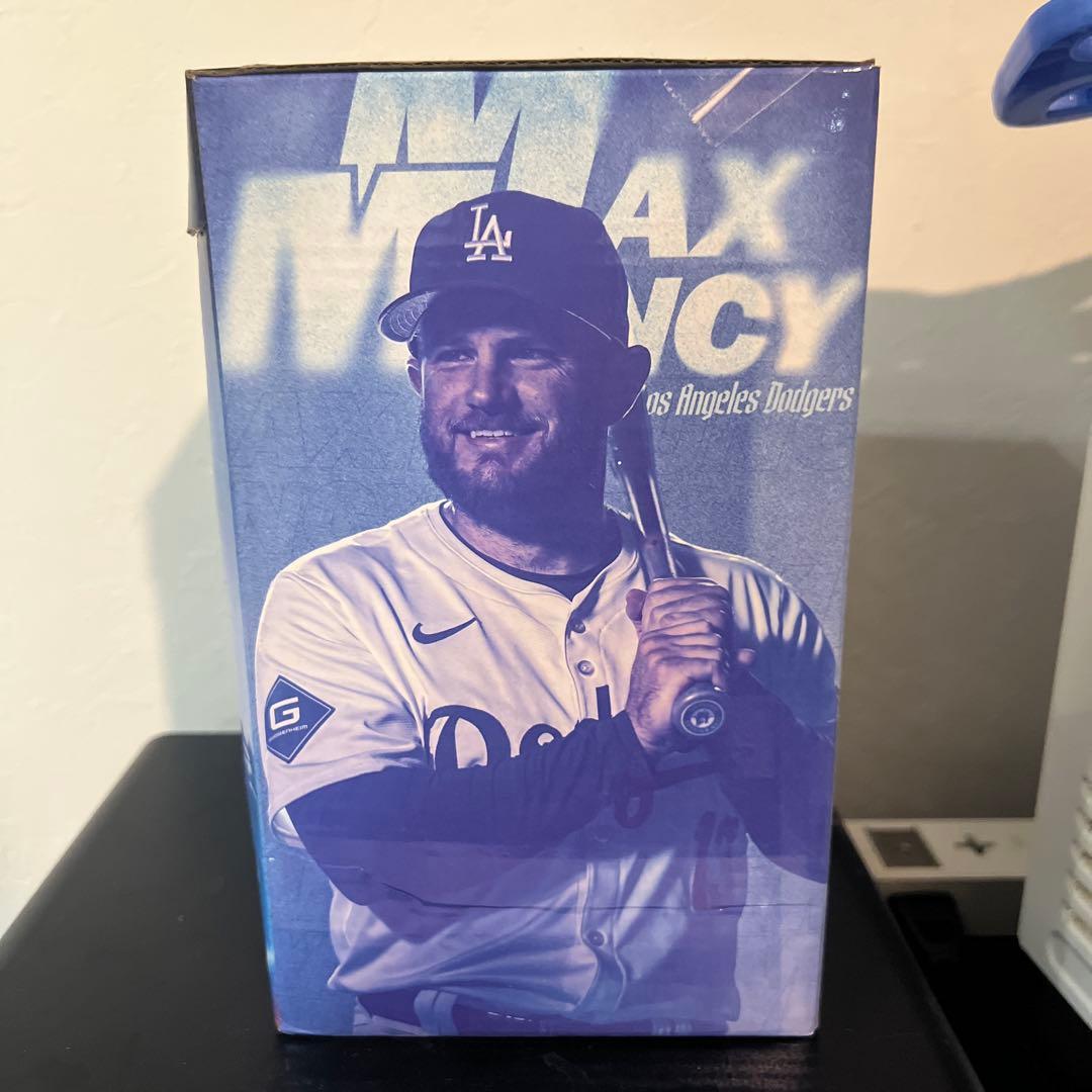 【現地配布品】マックスマンシーボブルヘッド人形