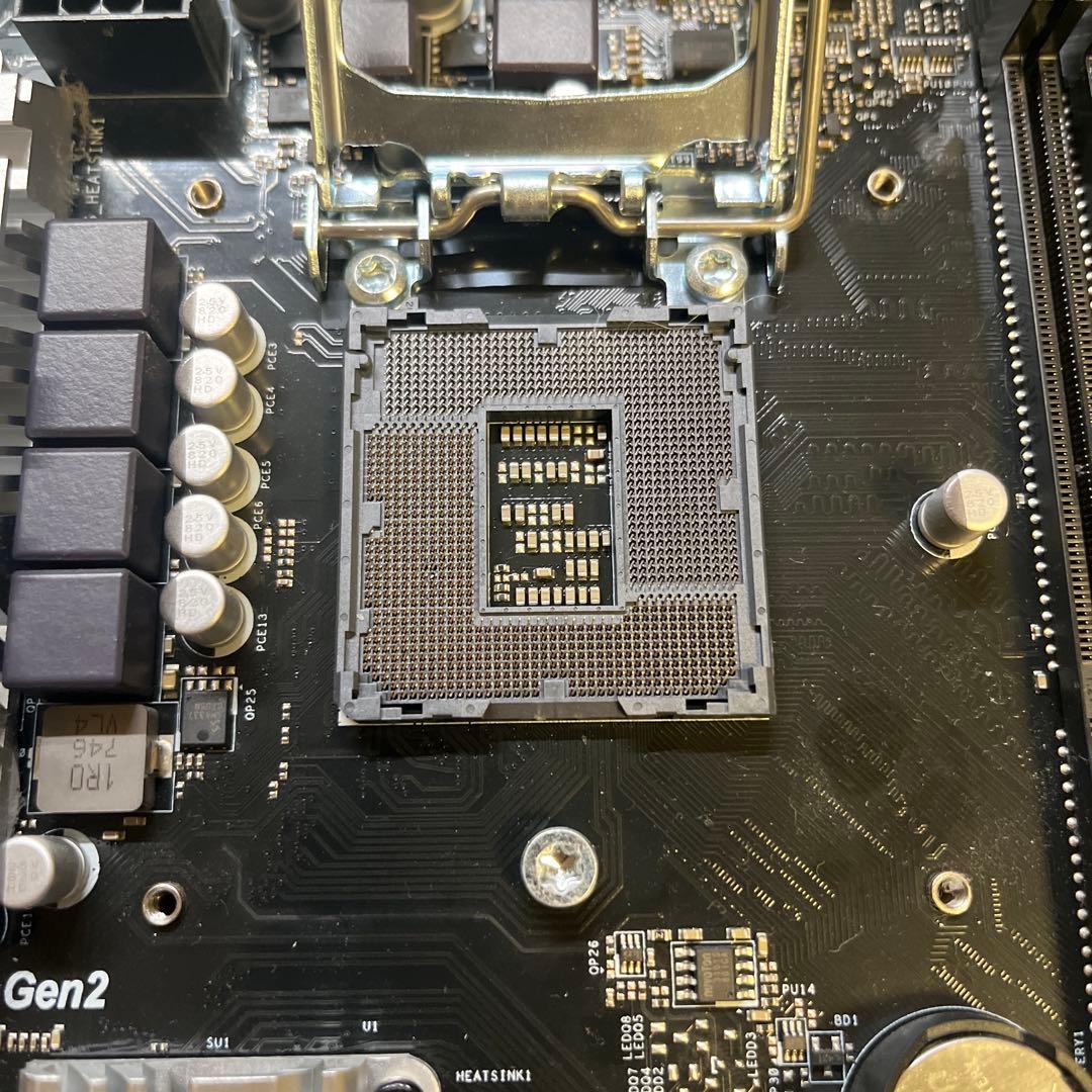 マザーボード ASRock B360M intel i7 8700