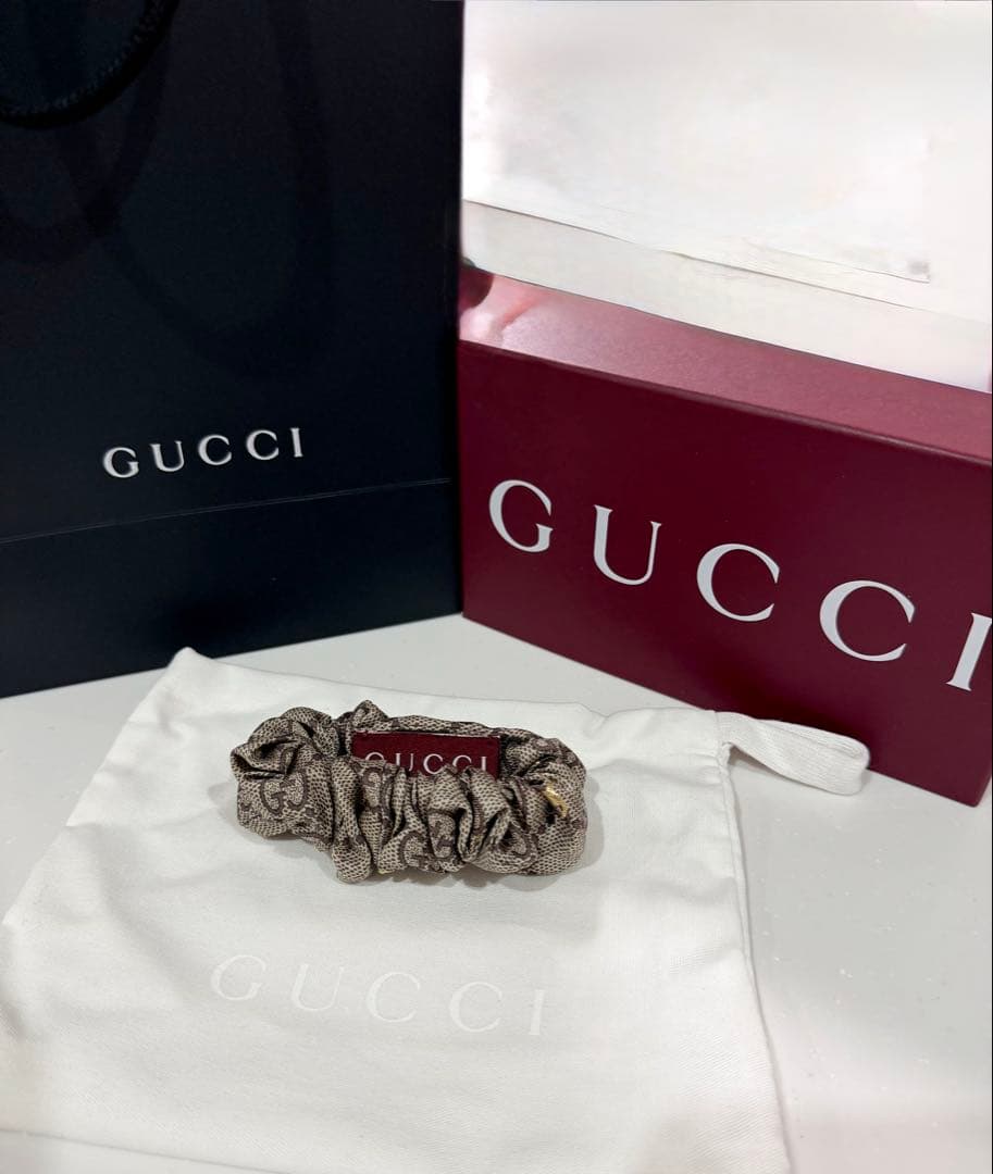 GUCCI シュシュ ベージュ 新品未使用