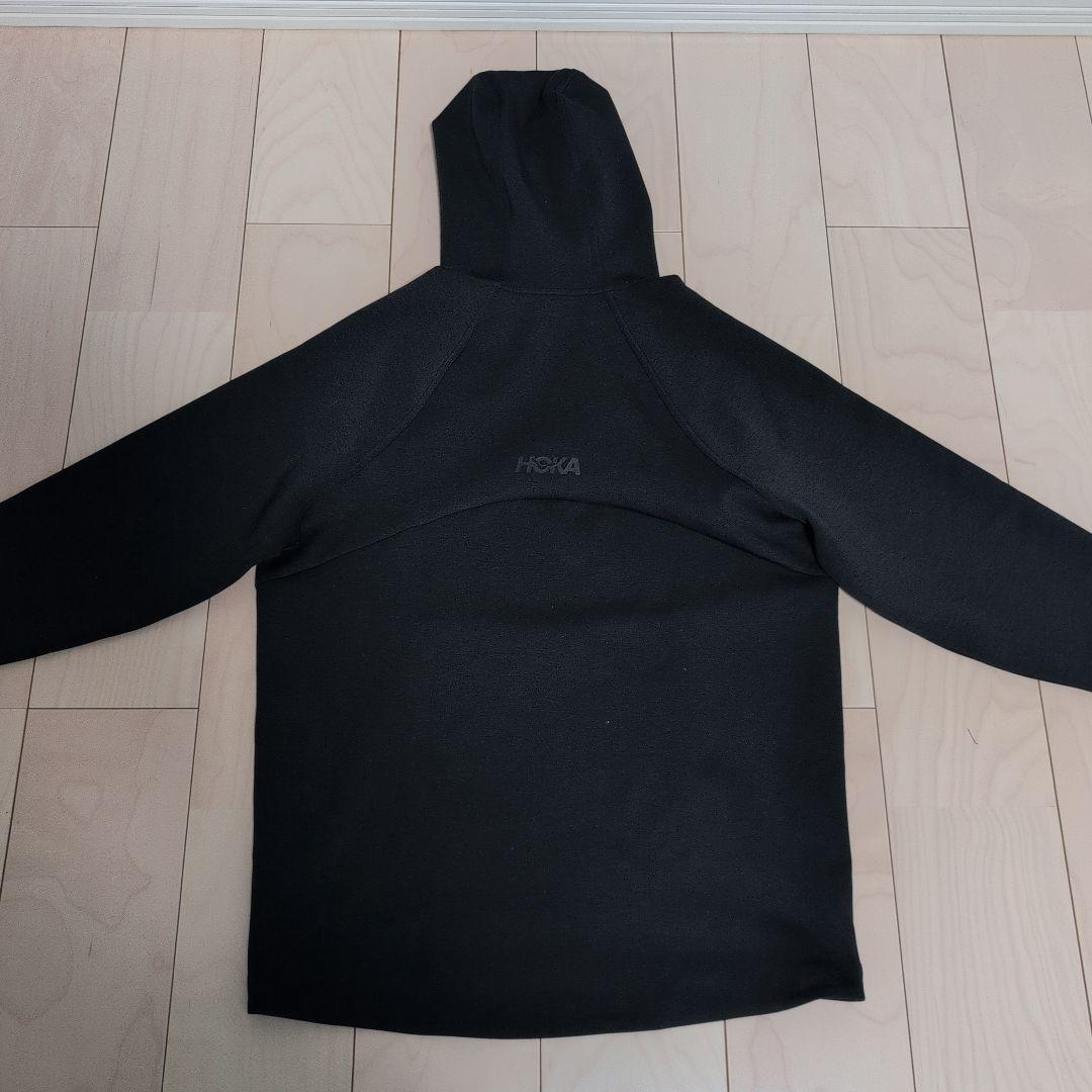 HOKAジャージ上下セット メンズS（アジアM）サイズ