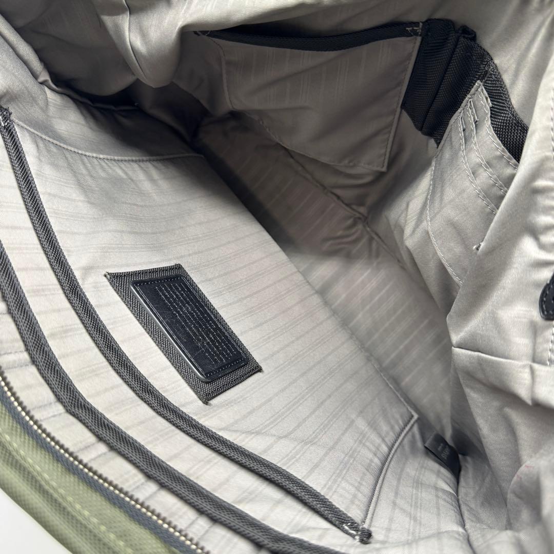 【良品】TUMI 日本限定 トートバッグ JARVIS カーキ 肩掛け トゥミ