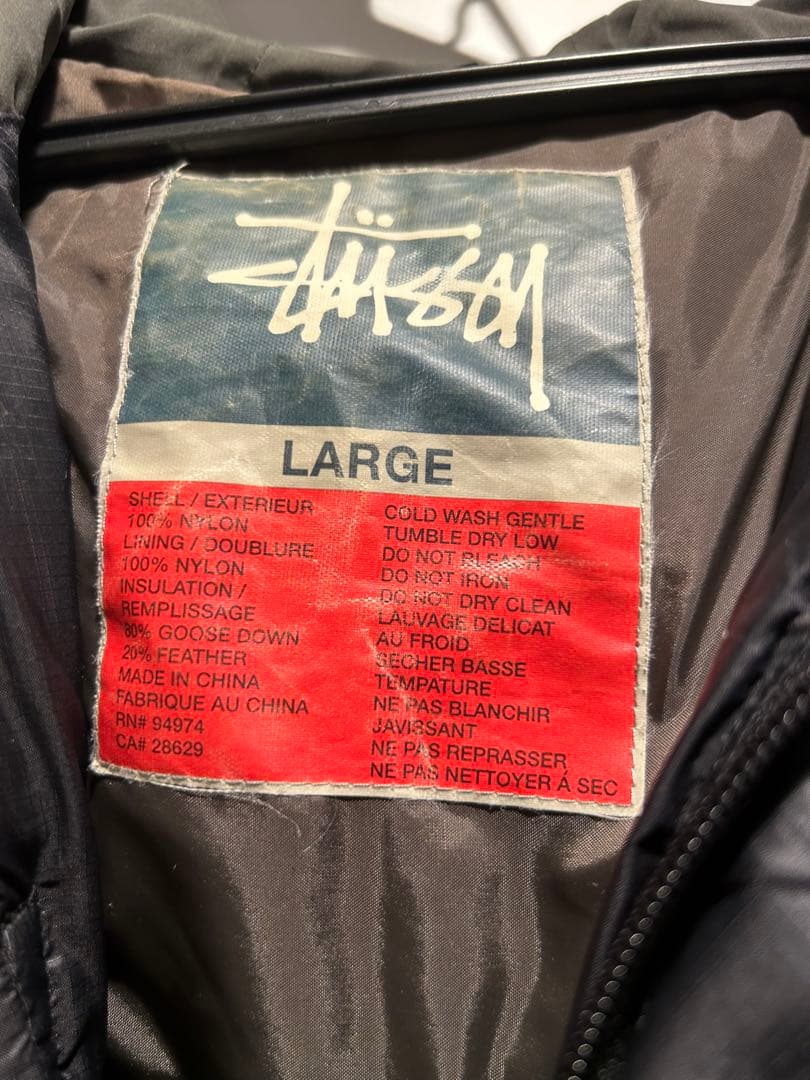 STUSSY ステューシー　ダウンジャケット