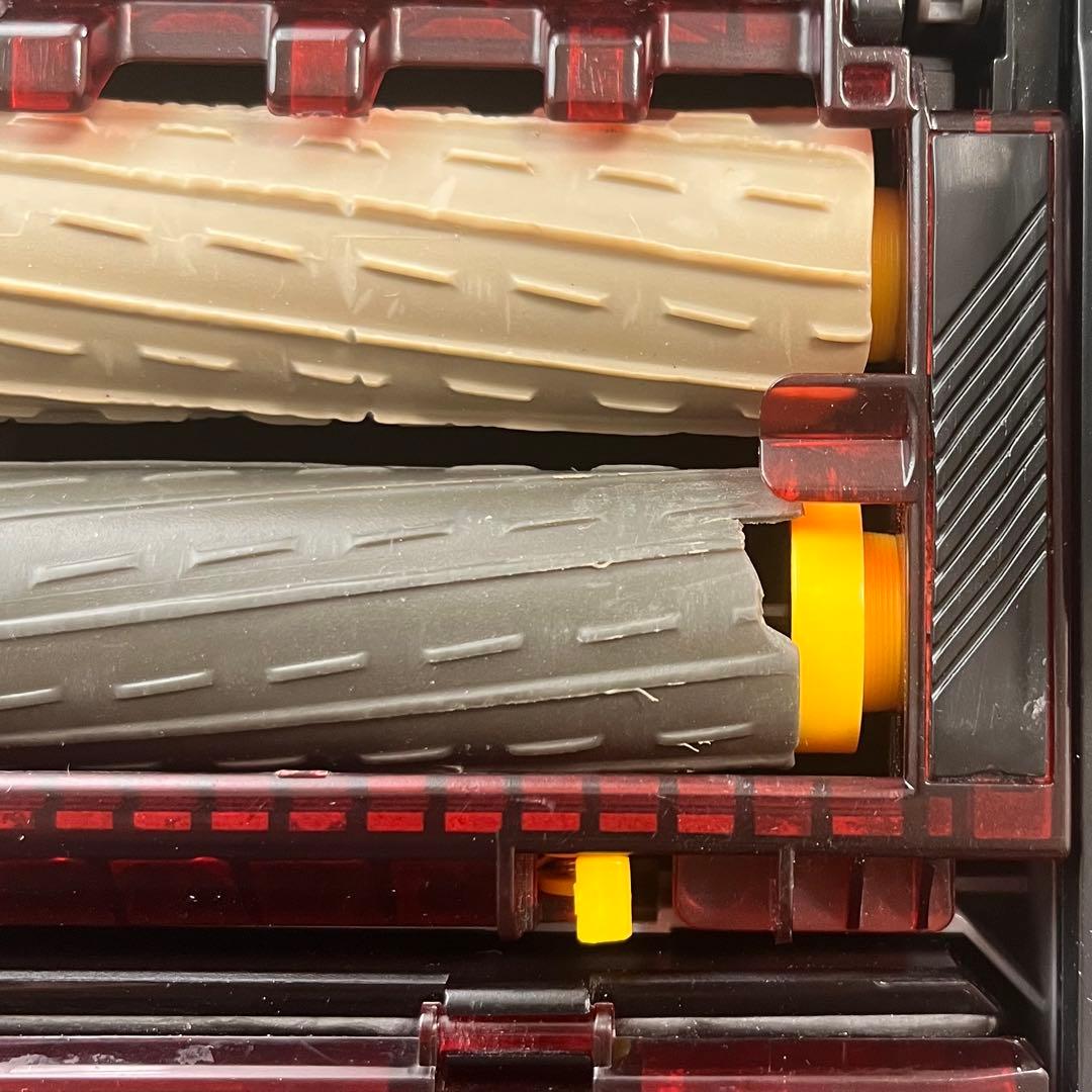 【少し訳あり美品】iRobot ルンバ 980 フィルターとブラシは新品に交換済