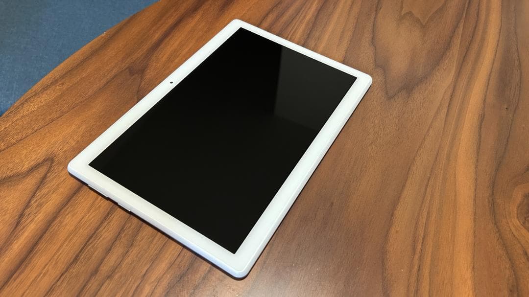 NEC LAVIE Tab E TE710KAW タブレット本体のみ