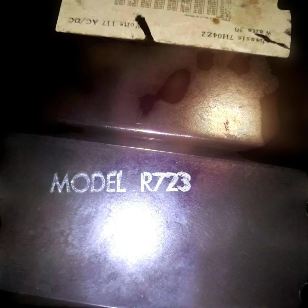 ★ZENITH★ヴィンテージ真空管ラジオ＜モデル　R723＞◆稼働品◆