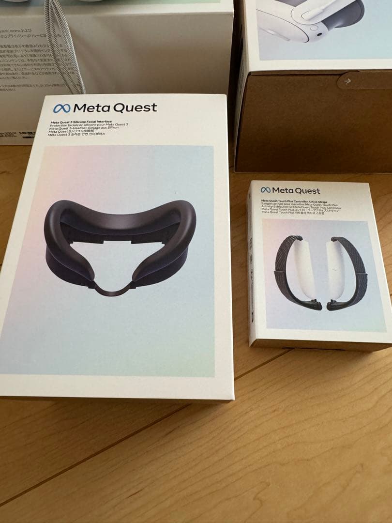  Quest3メタクエスト3本体&周辺機器3種類 合計4点セット