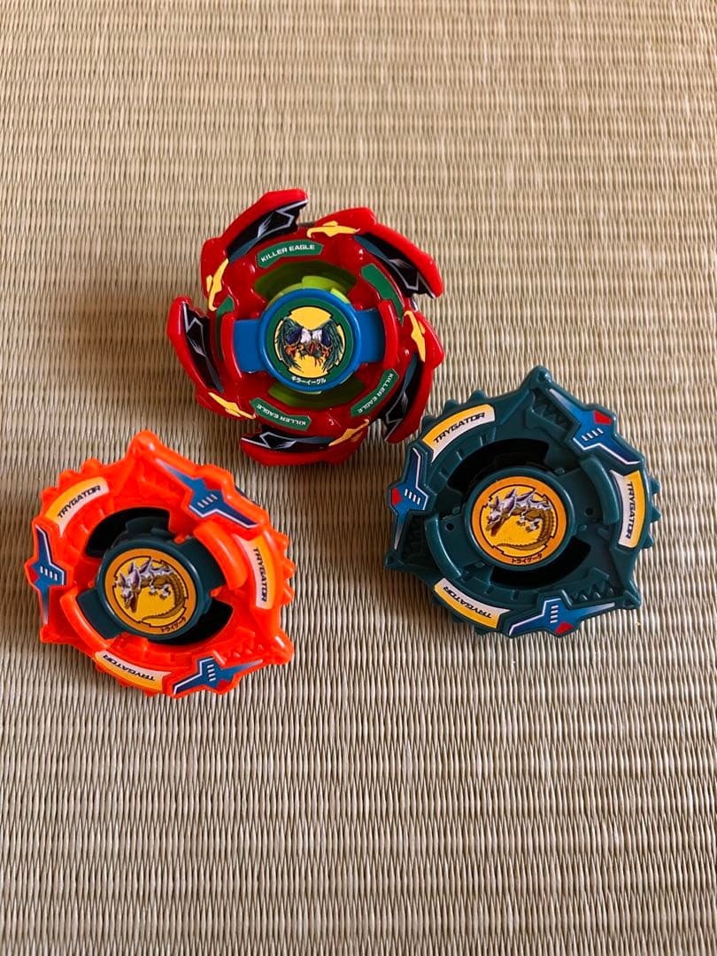 激レア　ベイブレード　ランダムブースター9 アタリ　トライゲータ　キラーイーグル