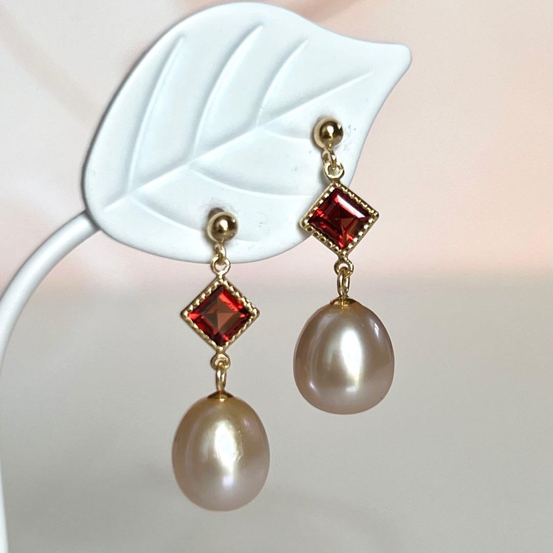 新品　K18 天然ガーネット　淡水パール ハンドメイドピアス