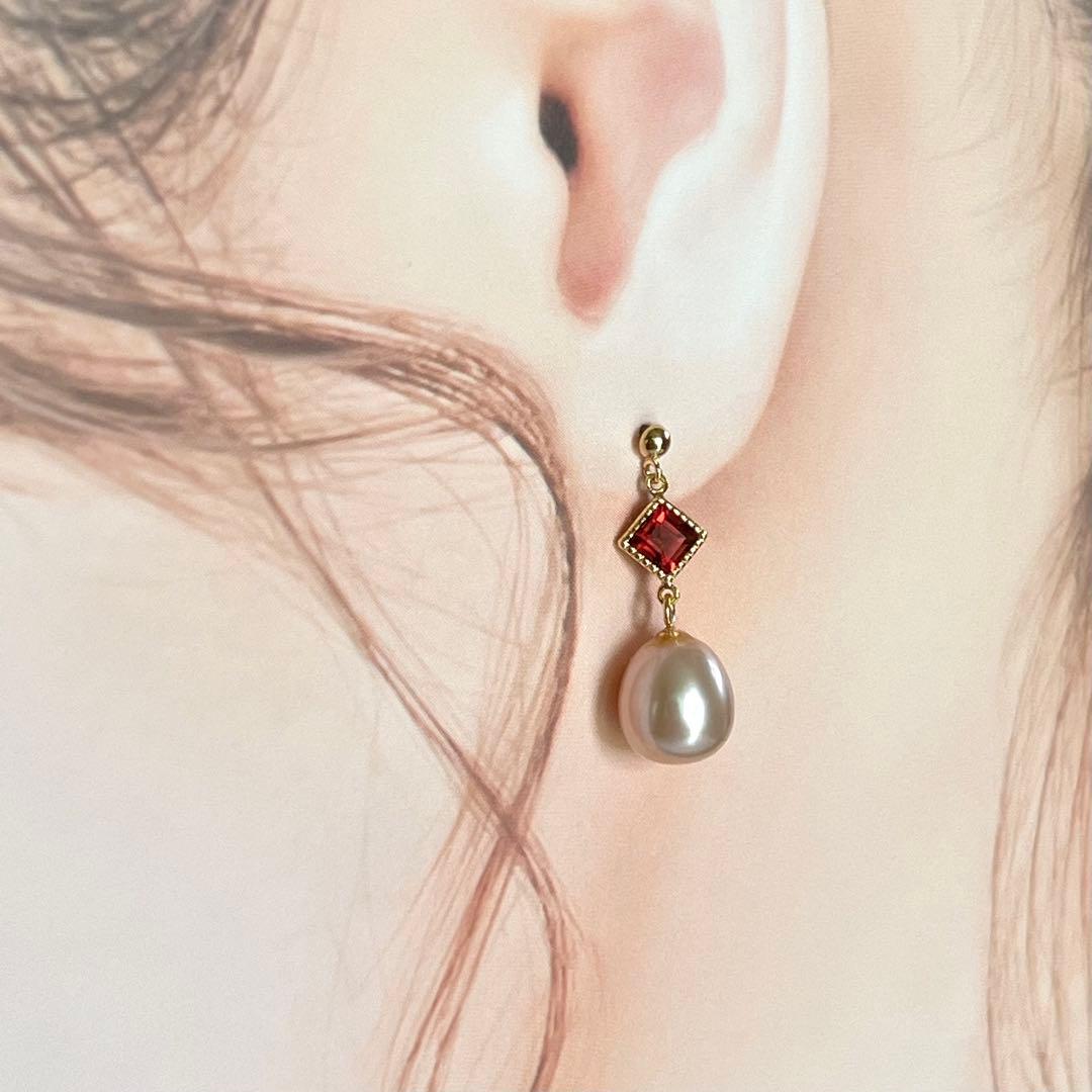 新品　K18 天然ガーネット　淡水パール ハンドメイドピアス