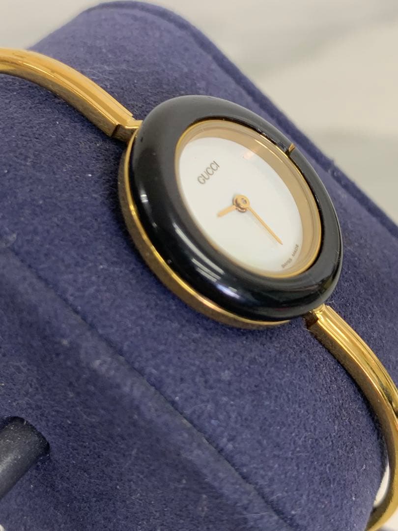 # 【不動】GUCCI グッチ チェンジベゼル ホワイト文字盤 クォーツ 腕時計