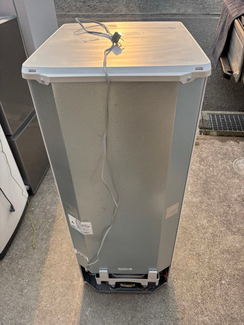 MITSUBISHI 冷蔵庫 146L 高年式 2023年 ホワイト