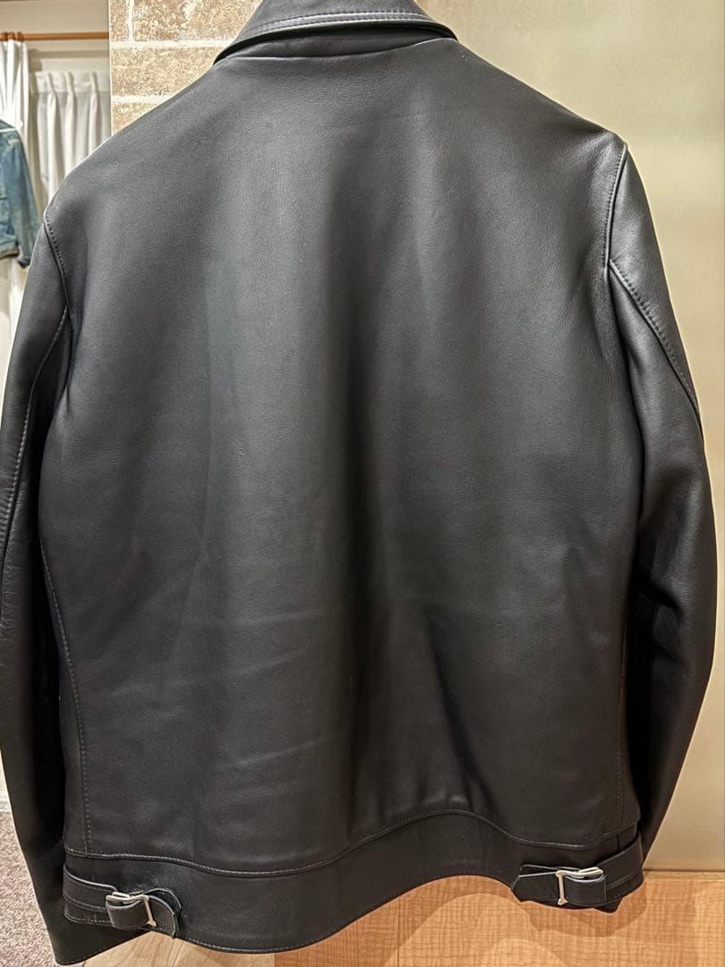 AVIakit ブラックレザー シングルライダース 40