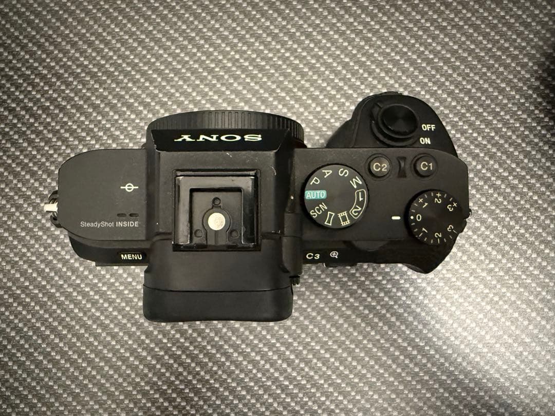 SONY α7 II ミラーレス一眼カメラ　本体　バッテリー付属