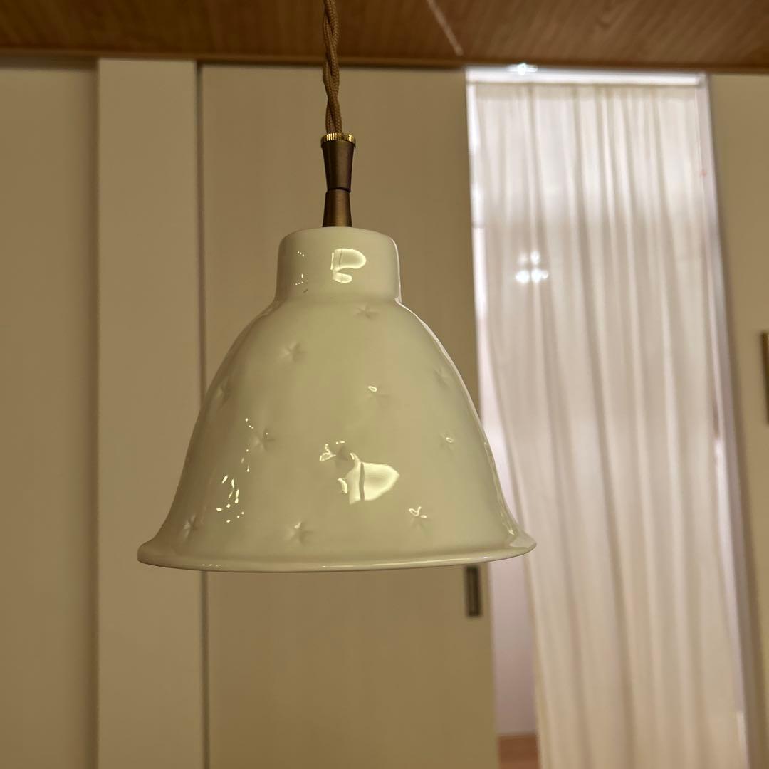 週末限定値下げ　イギリス　アンティーク　ホワイト　ペンダントライト 星型