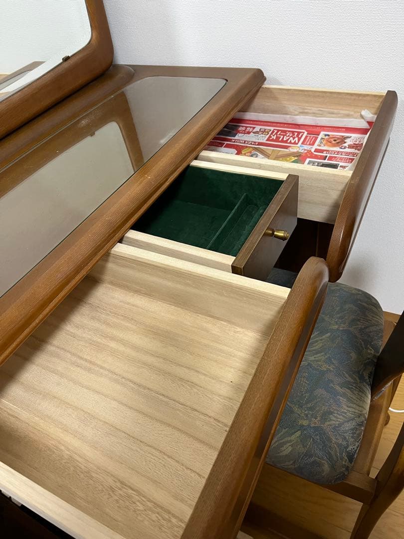 ドレッサー【椅子は別売りです】