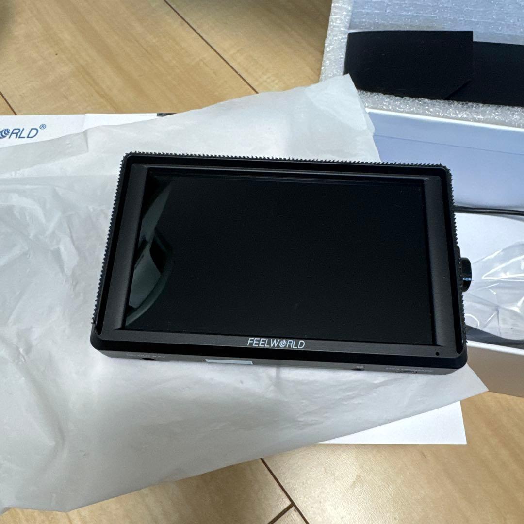 FEELWORLD FW568 5.5インチ フィールドモニター