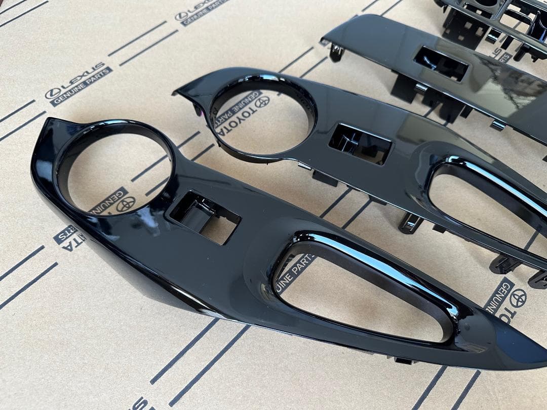 21#系カローラスポーツ★ピアノブラックウインドウパネル4枚セット