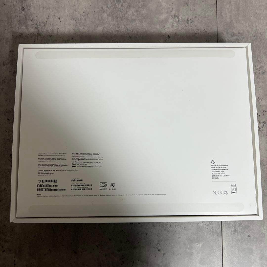 MacBook Pro 14インチ M4 Max 36GB 限定保証付き