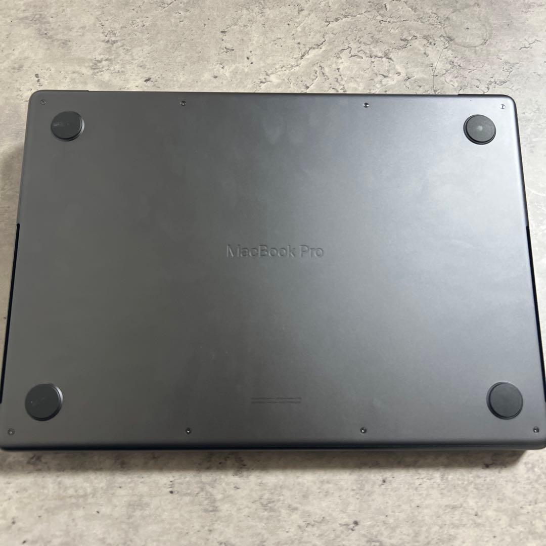 MacBook Pro 14インチ M4 Max 36GB 限定保証付き