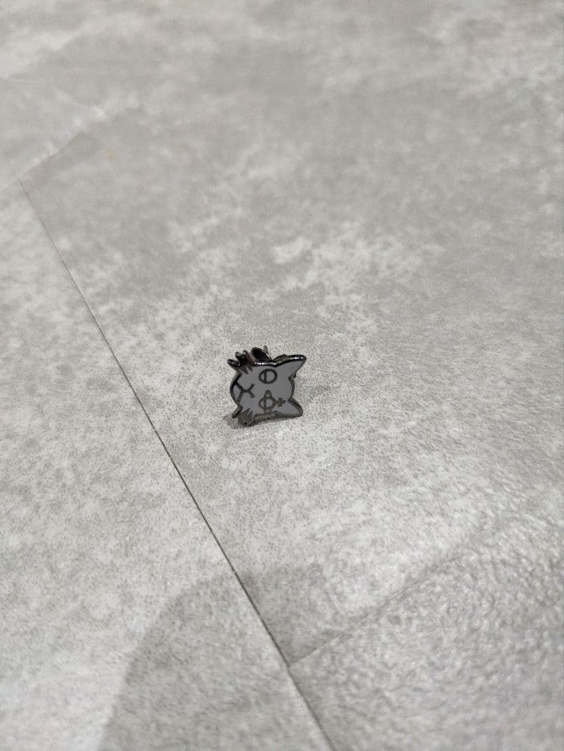 Vivienne Westwood 猫　ピアス　片方