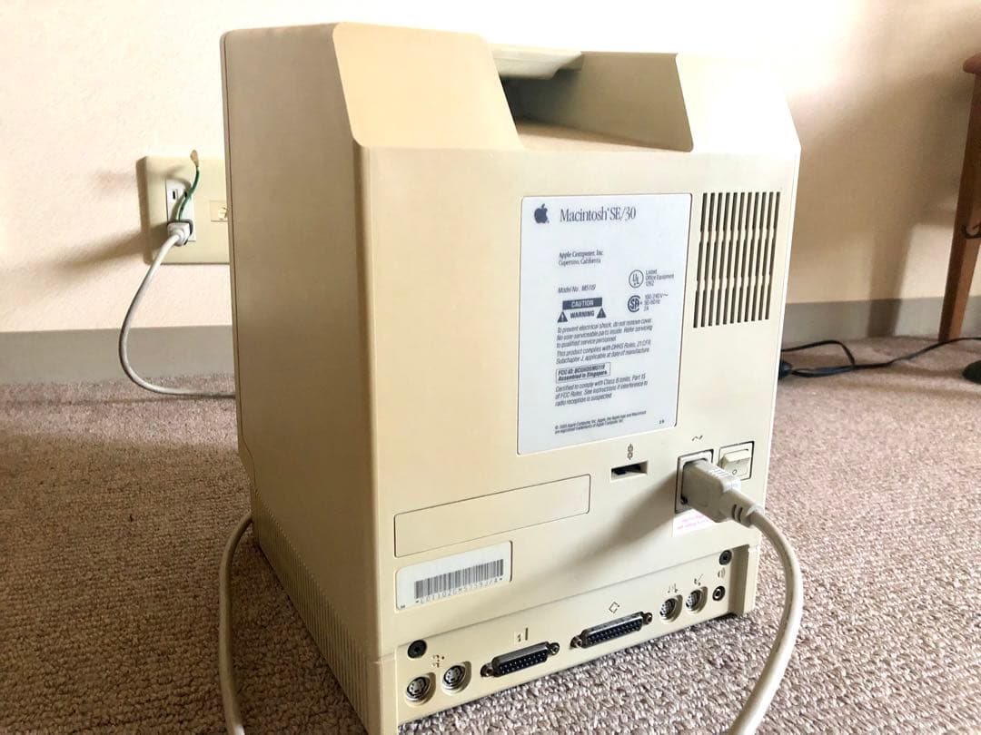【Apple】 SE/30 Macintosh 68k