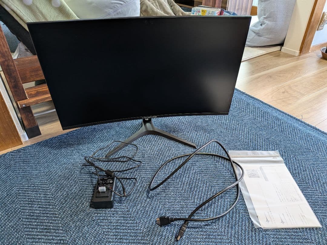 minifire 湾曲24インチゲーミングモニター