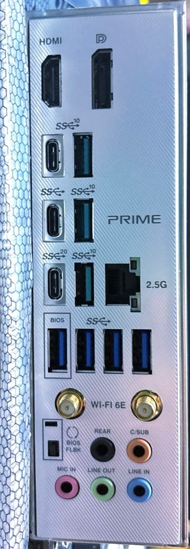 動作品AMD RYZEN9 7900x＋prime x670E pro WiFi