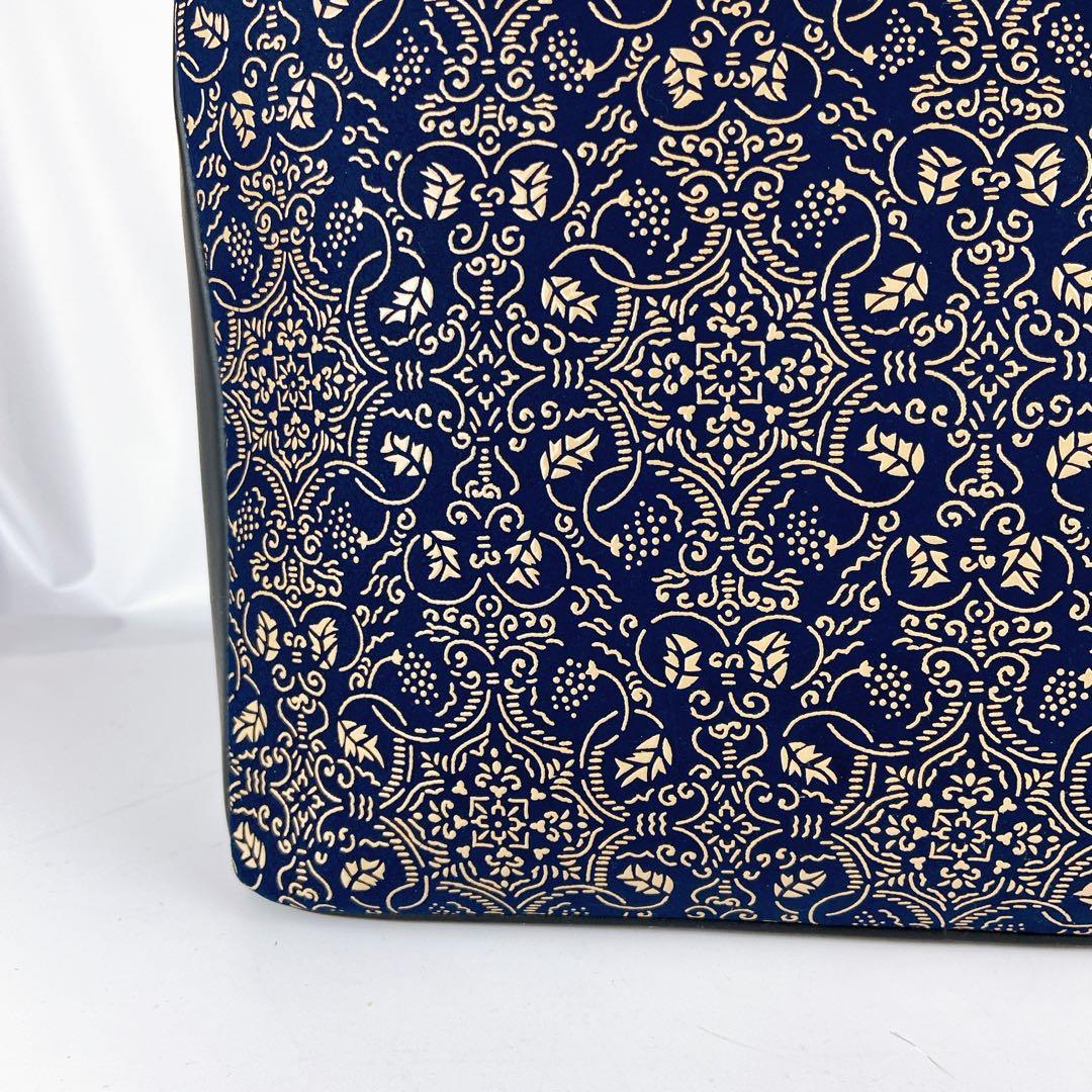 極美品 印傳屋 A4可 ハンドバッグ ネイビー ぶどう唐草 レザー 本革