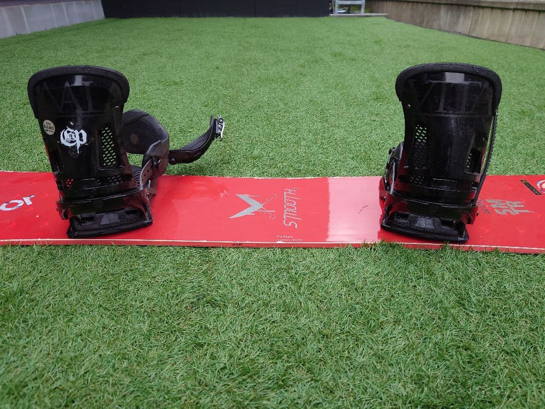 スノーボード yonex smooth TR 155cm BURTON Malavita