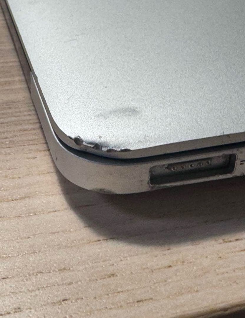 Apple　MacBook Pro 13 Retinaインチ　256GB