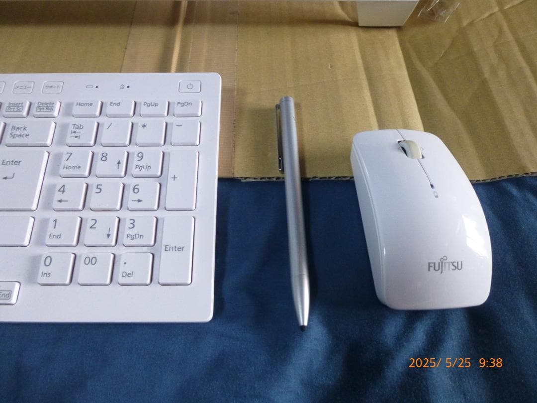 富士通　ESPRIMO WH53/S　i3→i7 HDD→SSDアップグレード