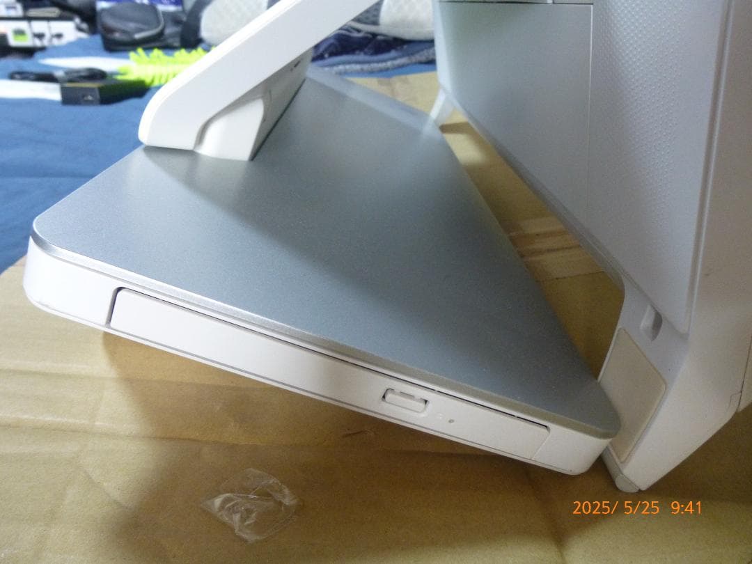 富士通　ESPRIMO WH53/S　i3→i7 HDD→SSDアップグレード