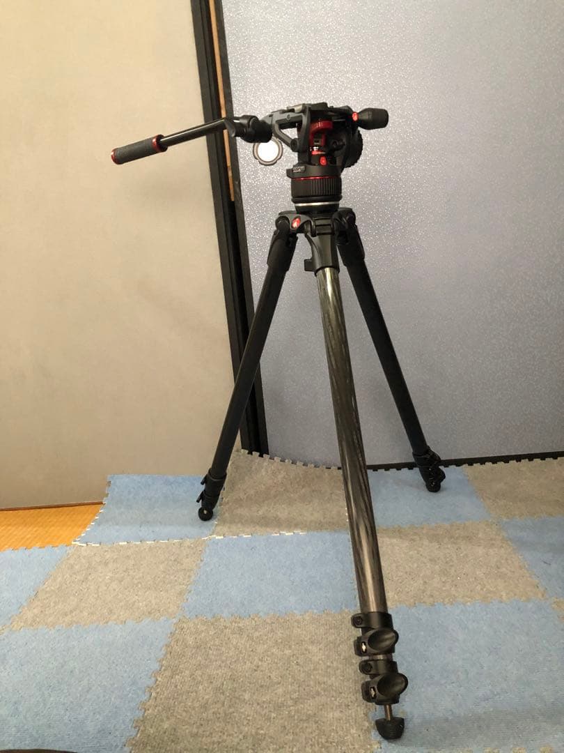 Manfrotto トライポッドカーボン、N8 雲台