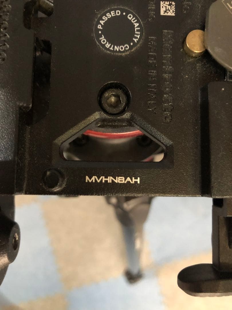 Manfrotto トライポッドカーボン、N8 雲台