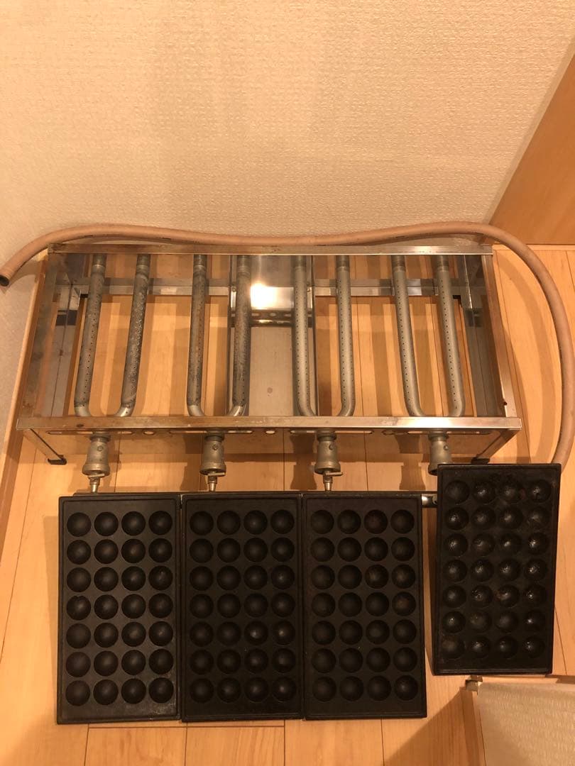 れいんぼう‼️ガス式たこ焼き器 28穴 ×4 業務用都市ガス