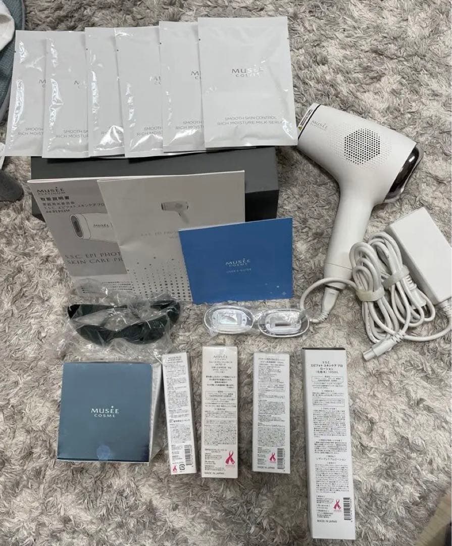 ミュゼ エピフォト スキンケアプロ 美容脱毛器〈使用回数数回〉