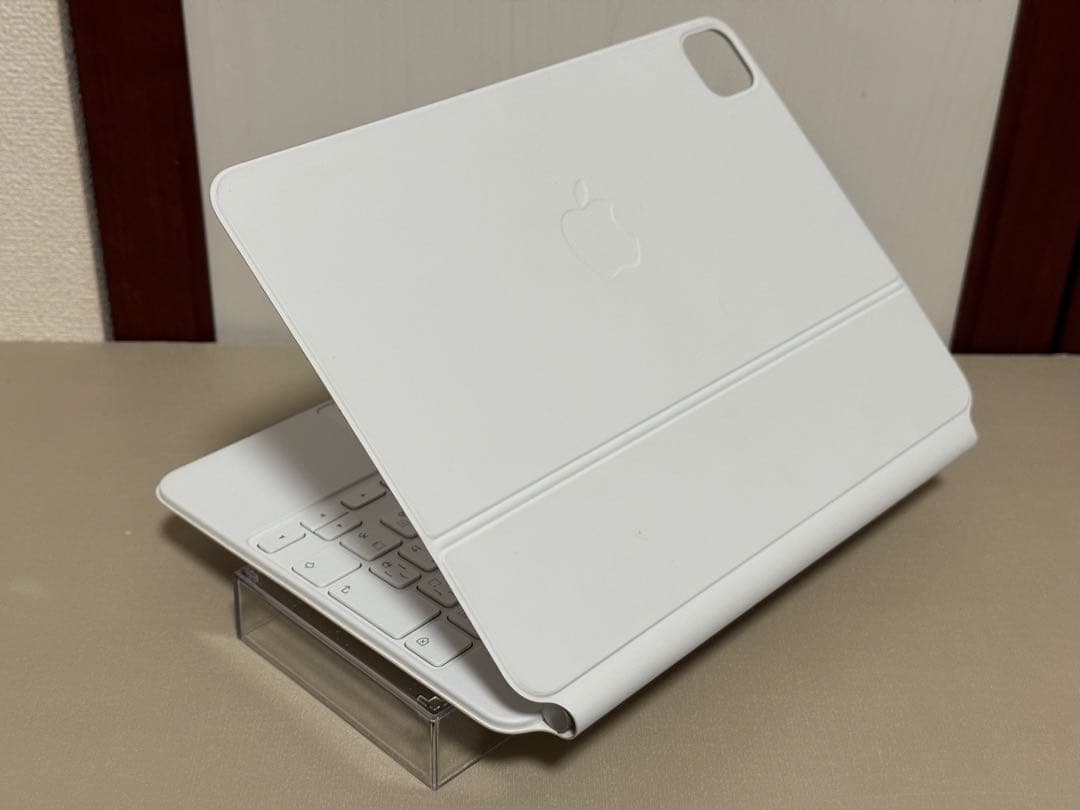 iPadPro 11インチ Magic keyboard JIS 白 本体のみ