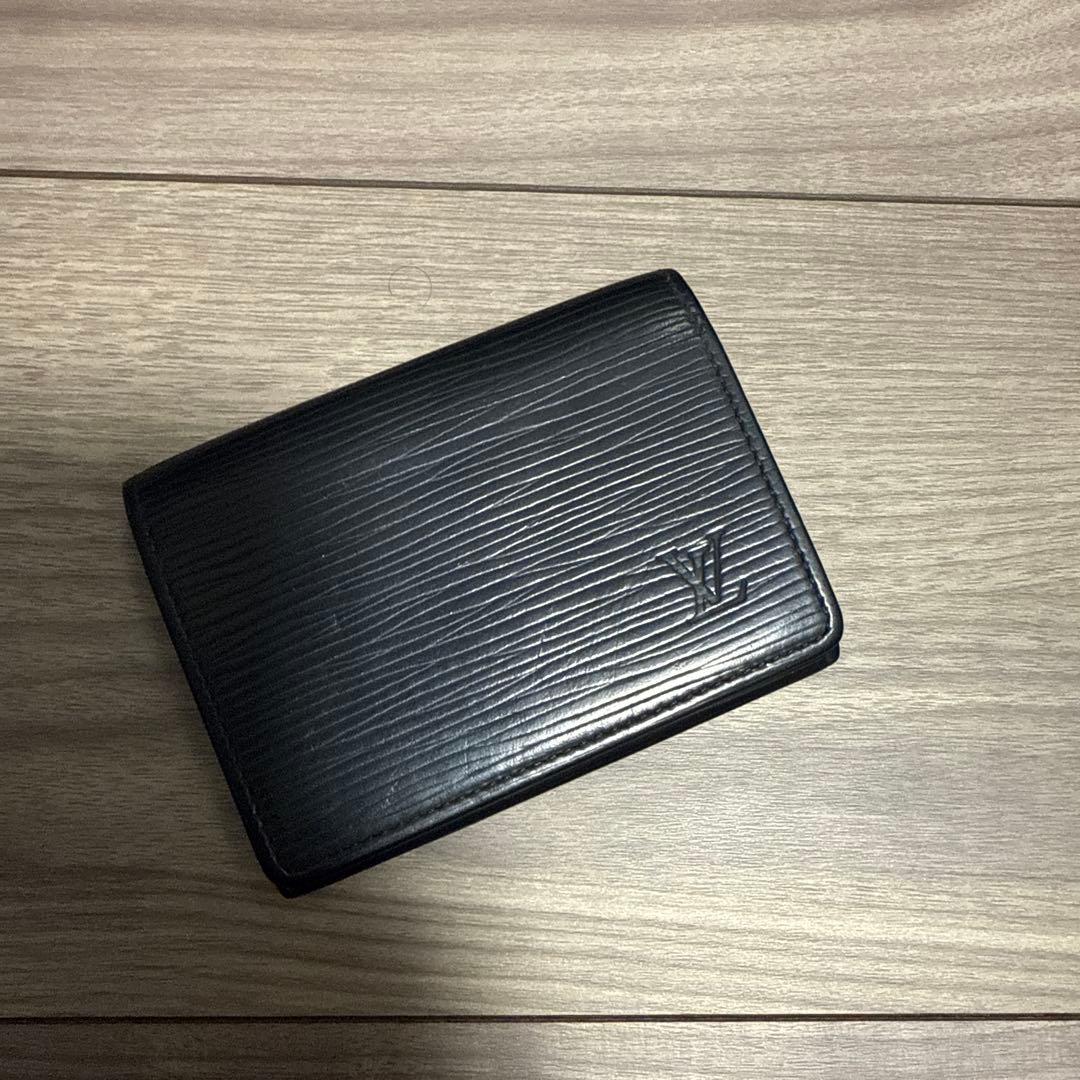 Louis Vuitton エピ ブラック 名刺入れ